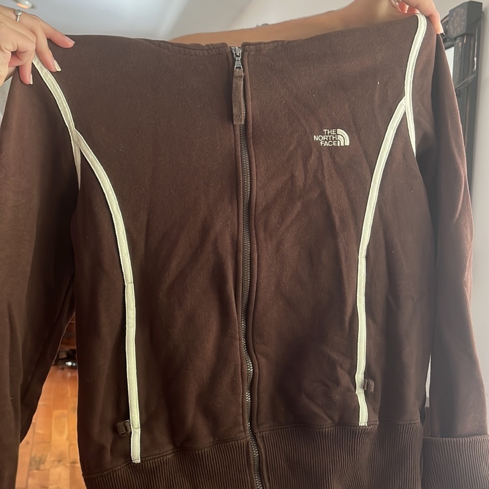 Brown north face zip up! Super comfy and vintage